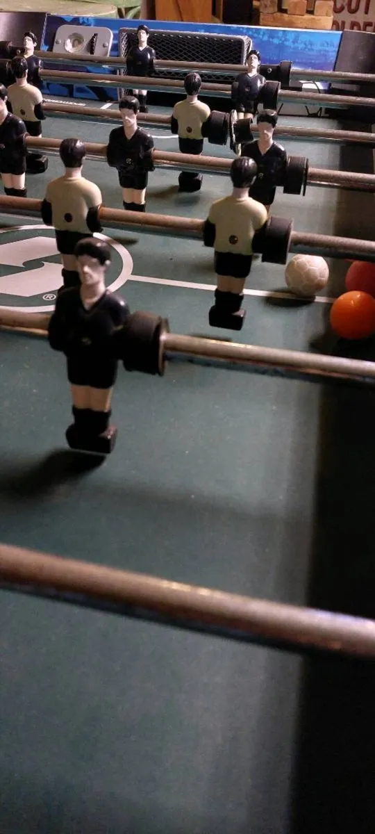 Football table - Image 4