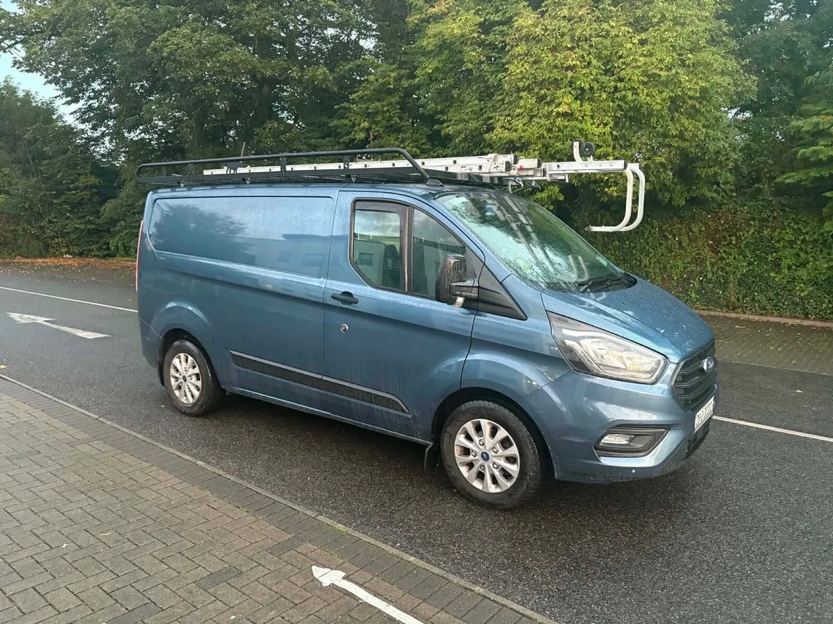 Van - Image 2