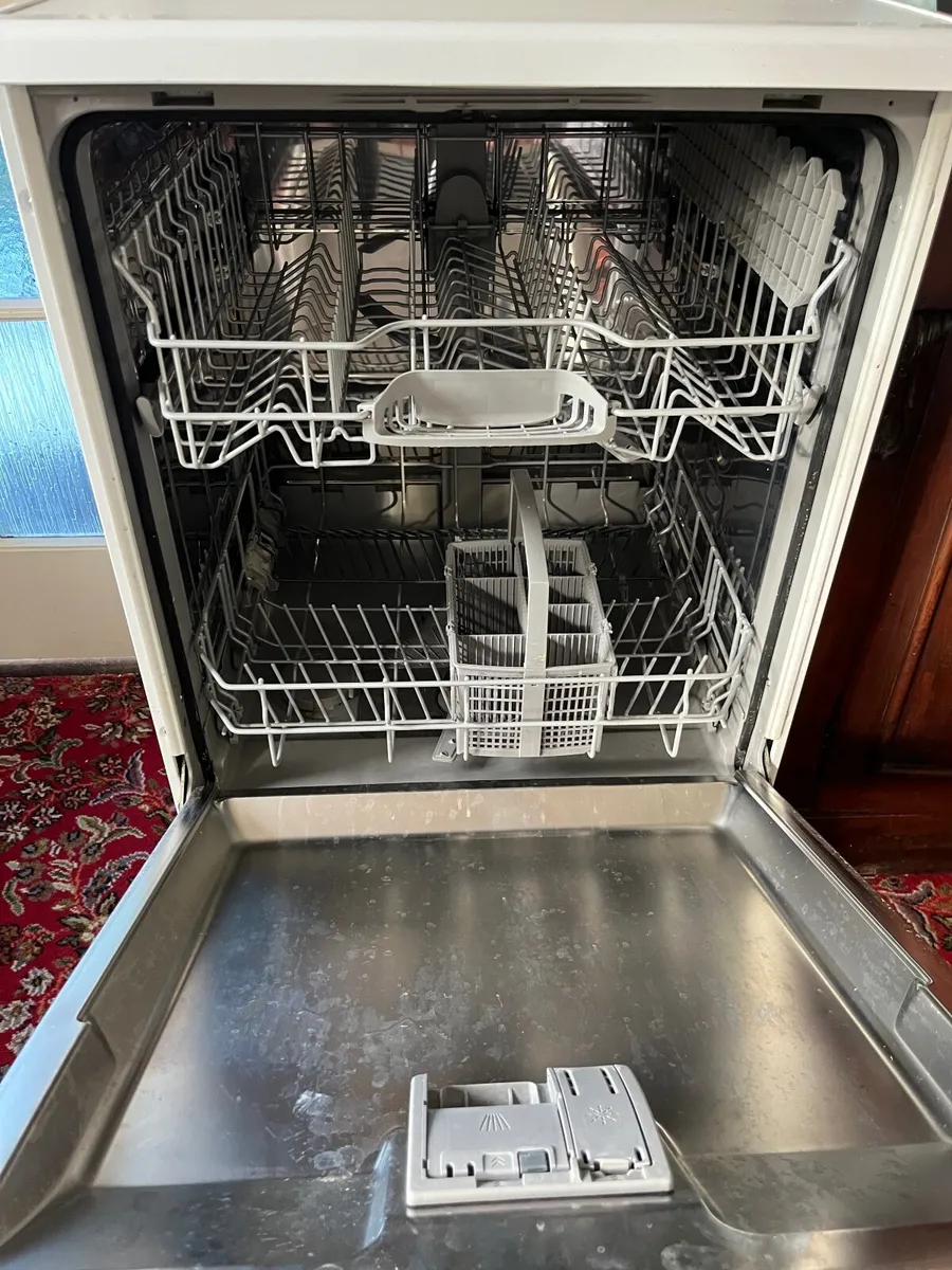 Dish Washer - Bosch - Image 2