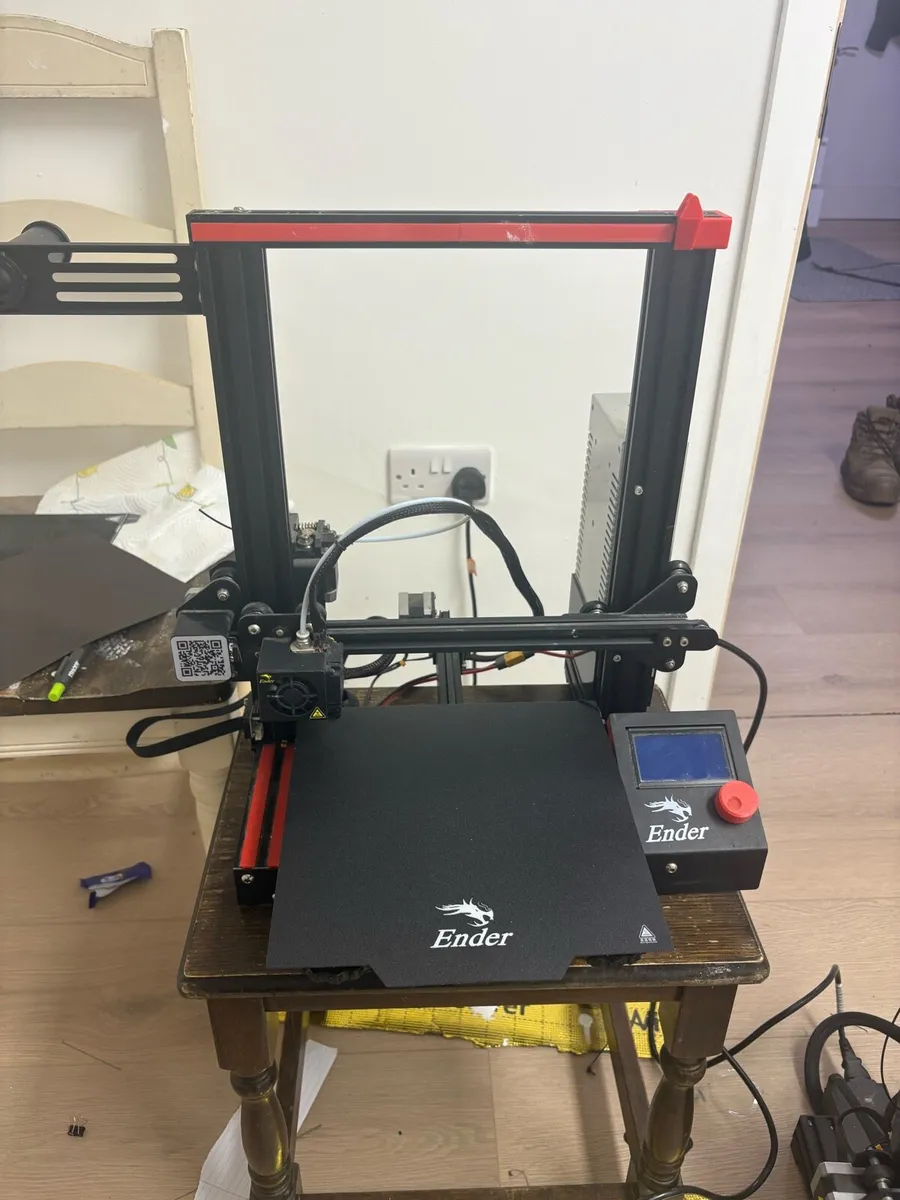 Creality Ender 3 V2 - Image 1