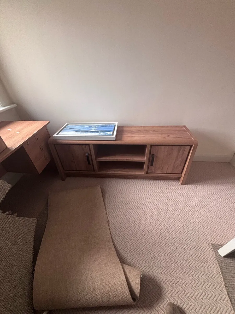 Oak effect TV stand and Coffee table - Image 3