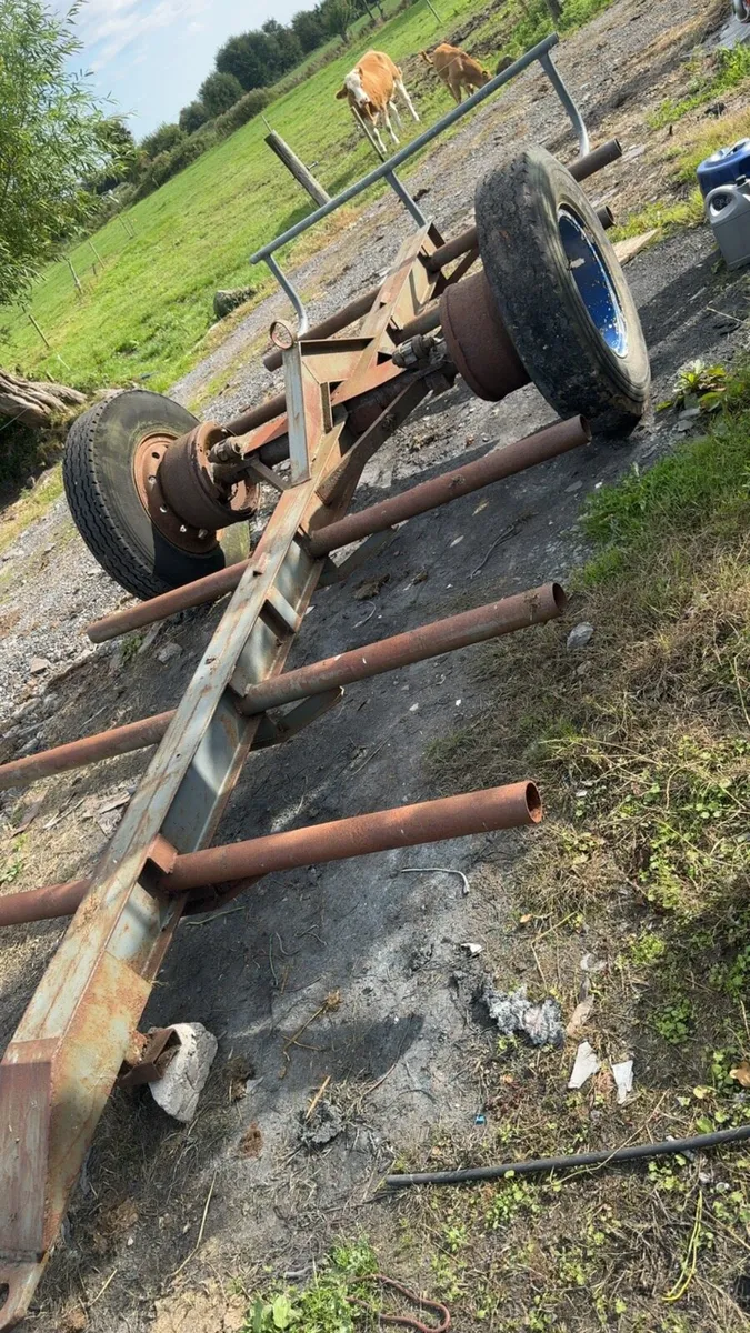 Bale carrier - Image 2
