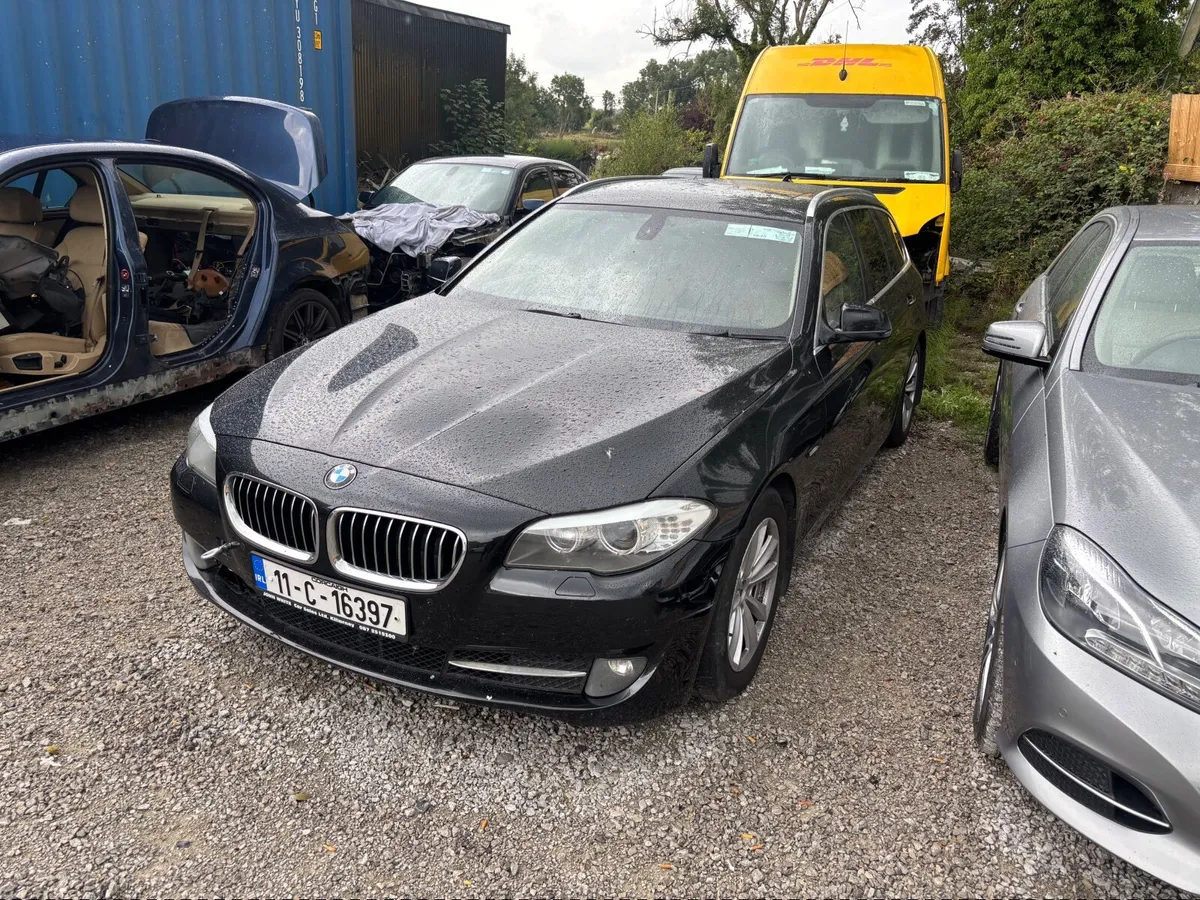 Car - Image 3
