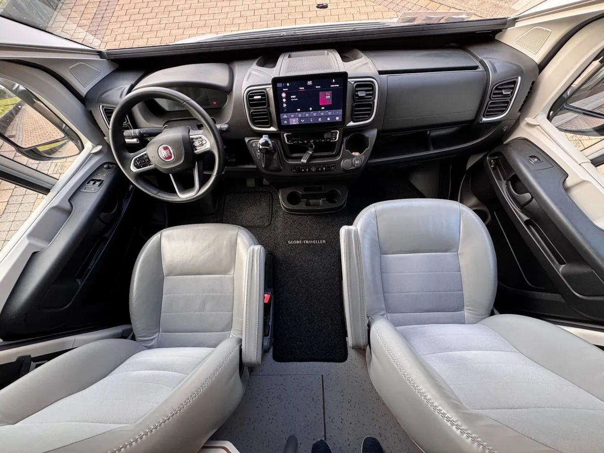 Campervan Globe Traveller 2022  Automatic LHD - Image 4