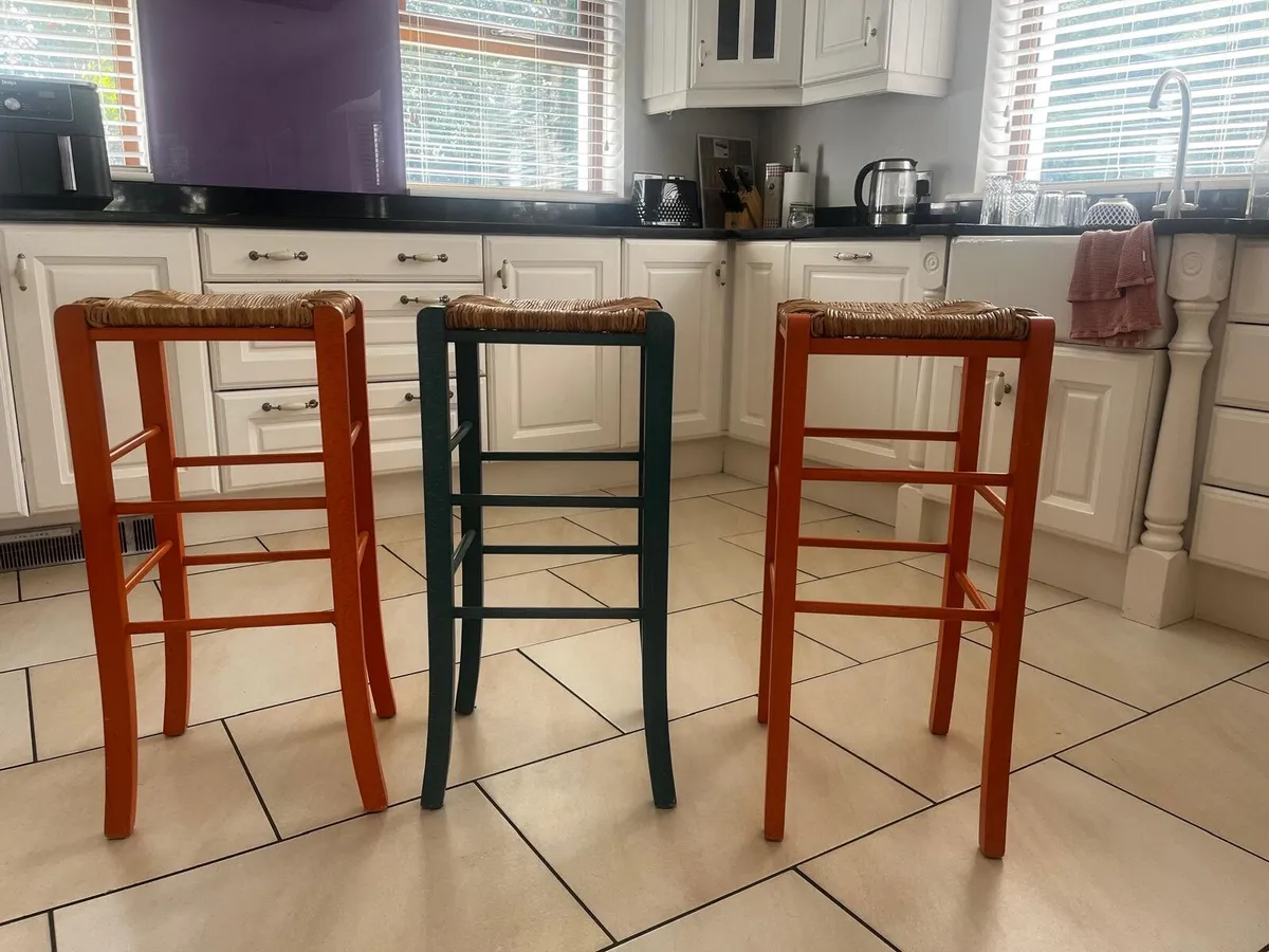 Wooden chairs - Image 1