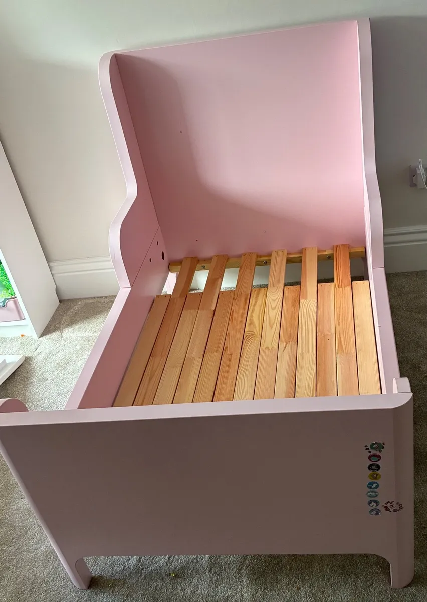 Children’s extendable bed - Image 1