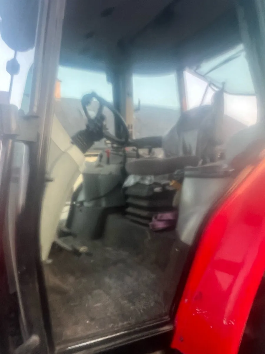Massey Ferguson - Image 4