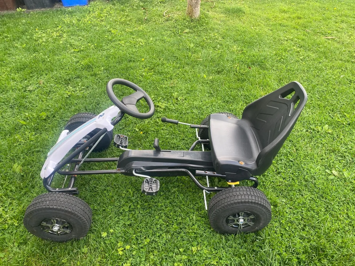 go cart with pump up wheels in great condition - Image 4