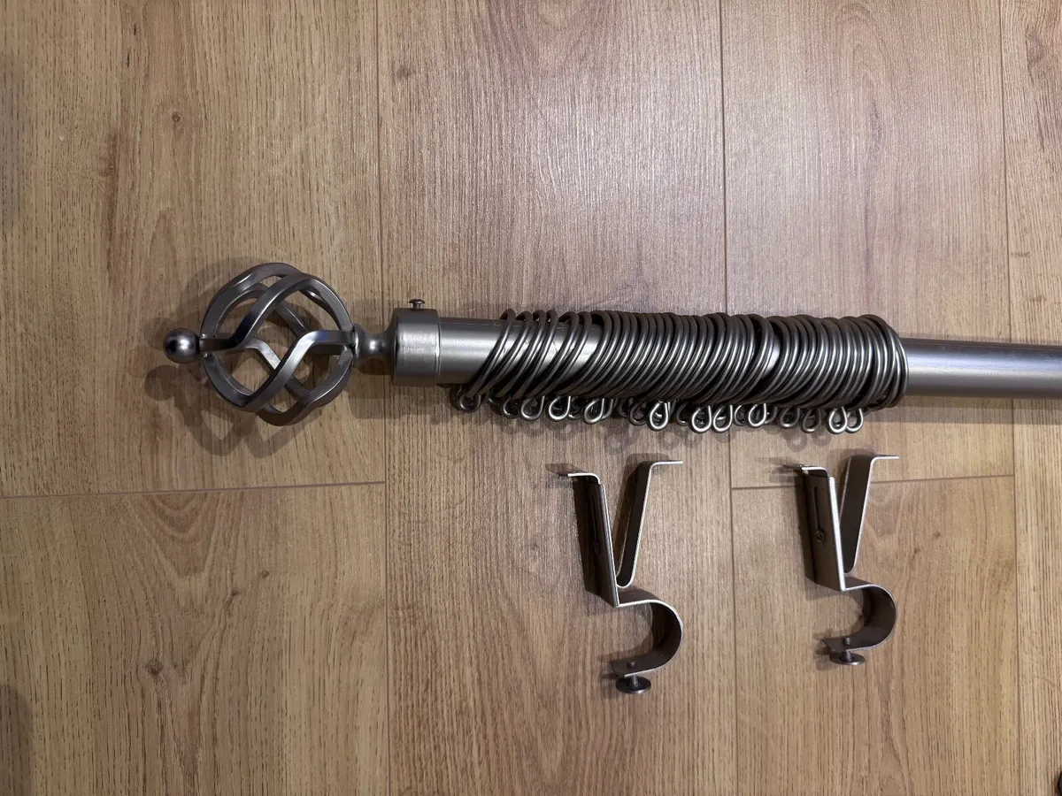 Stain Steel Cage Curtain Pole - Image 1