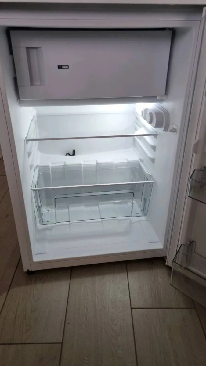 Normende Under Counter Fridge - Image 1