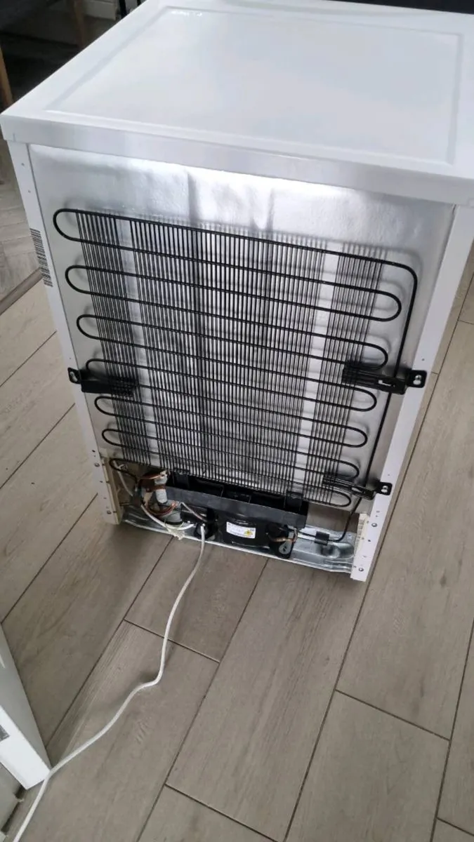 Normende Under Counter Fridge - Image 4