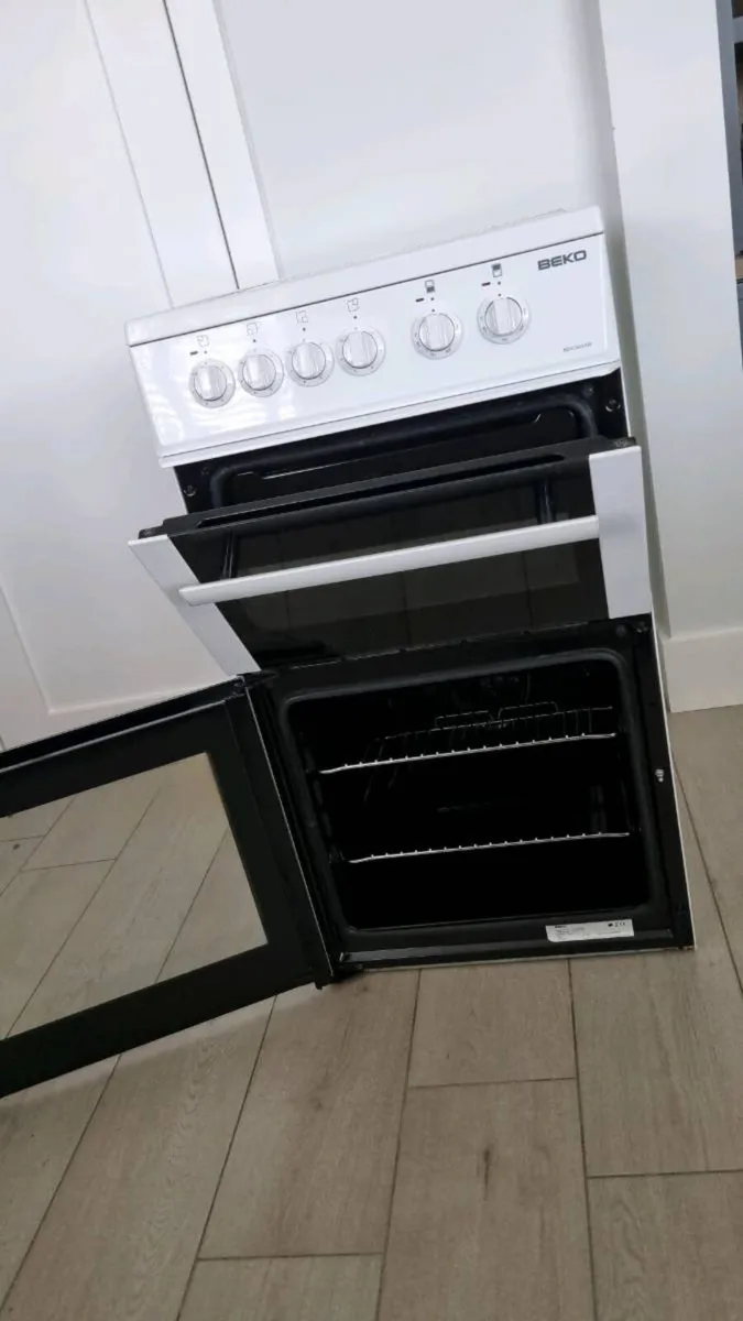 Beko 50cm Double Oven - Image 1