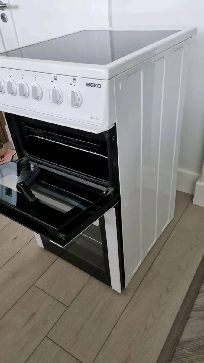 Beko 50cm Double Oven - Image 2
