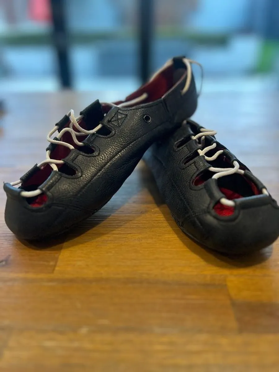 Hullachan Pro H4 Irish Dancing shoes - Image 1