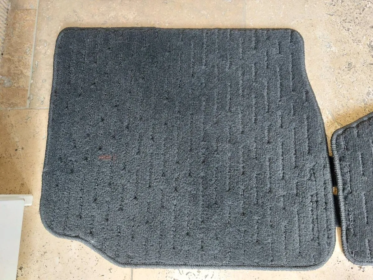 Nissan Note E12 e-Power Floor Mats 2012-2020 - Image 4