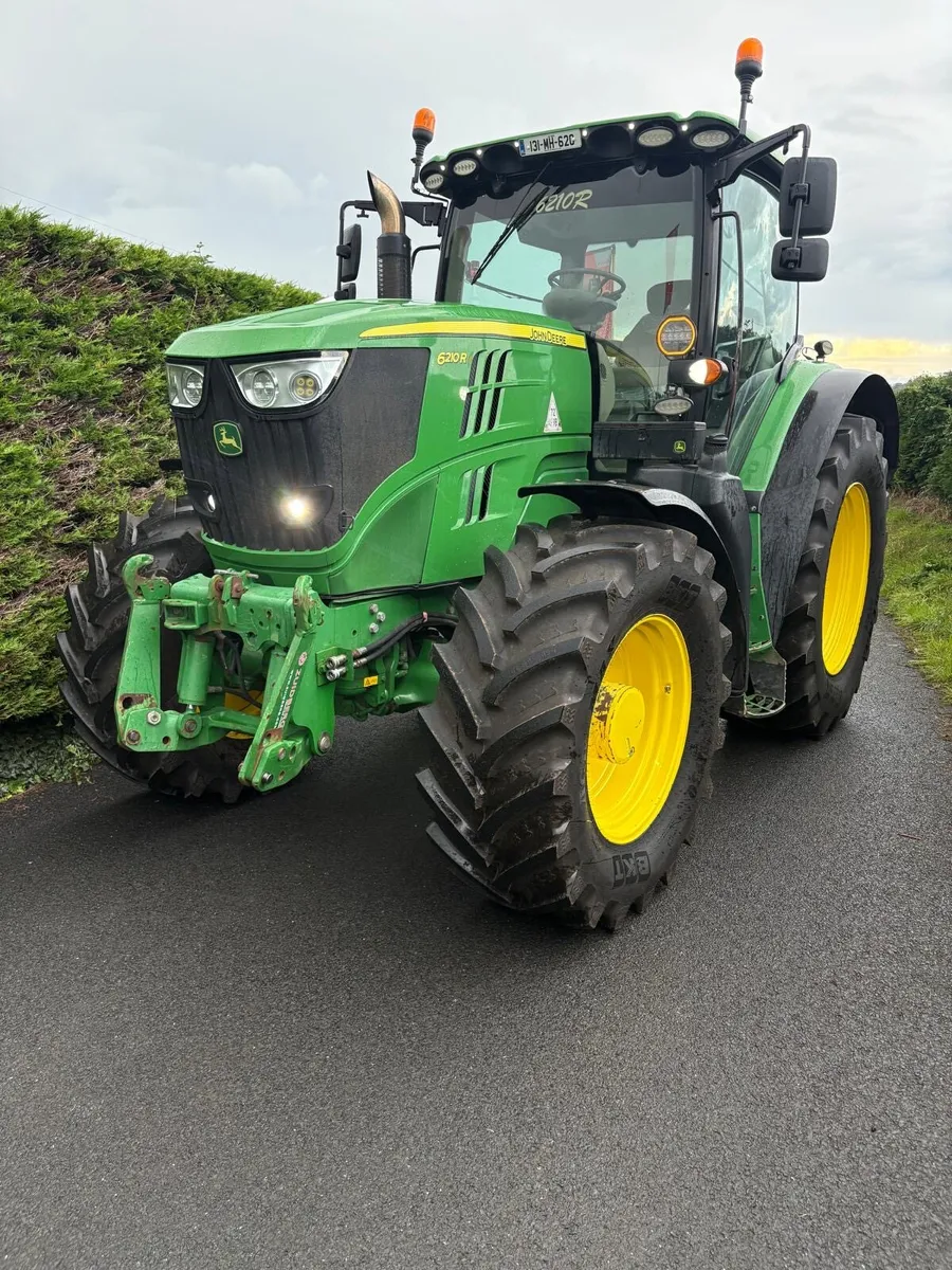 John Deere R210 - Image 4