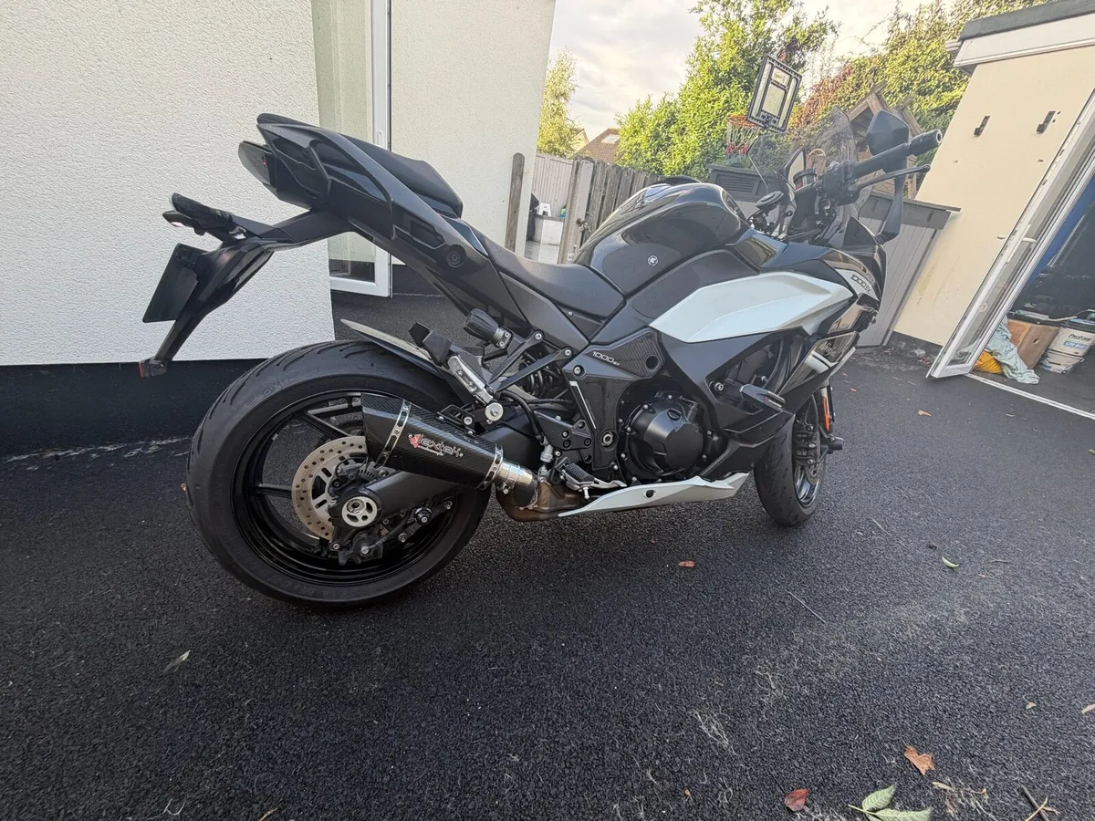 2022 Kawasaki z1000sx - Image 2