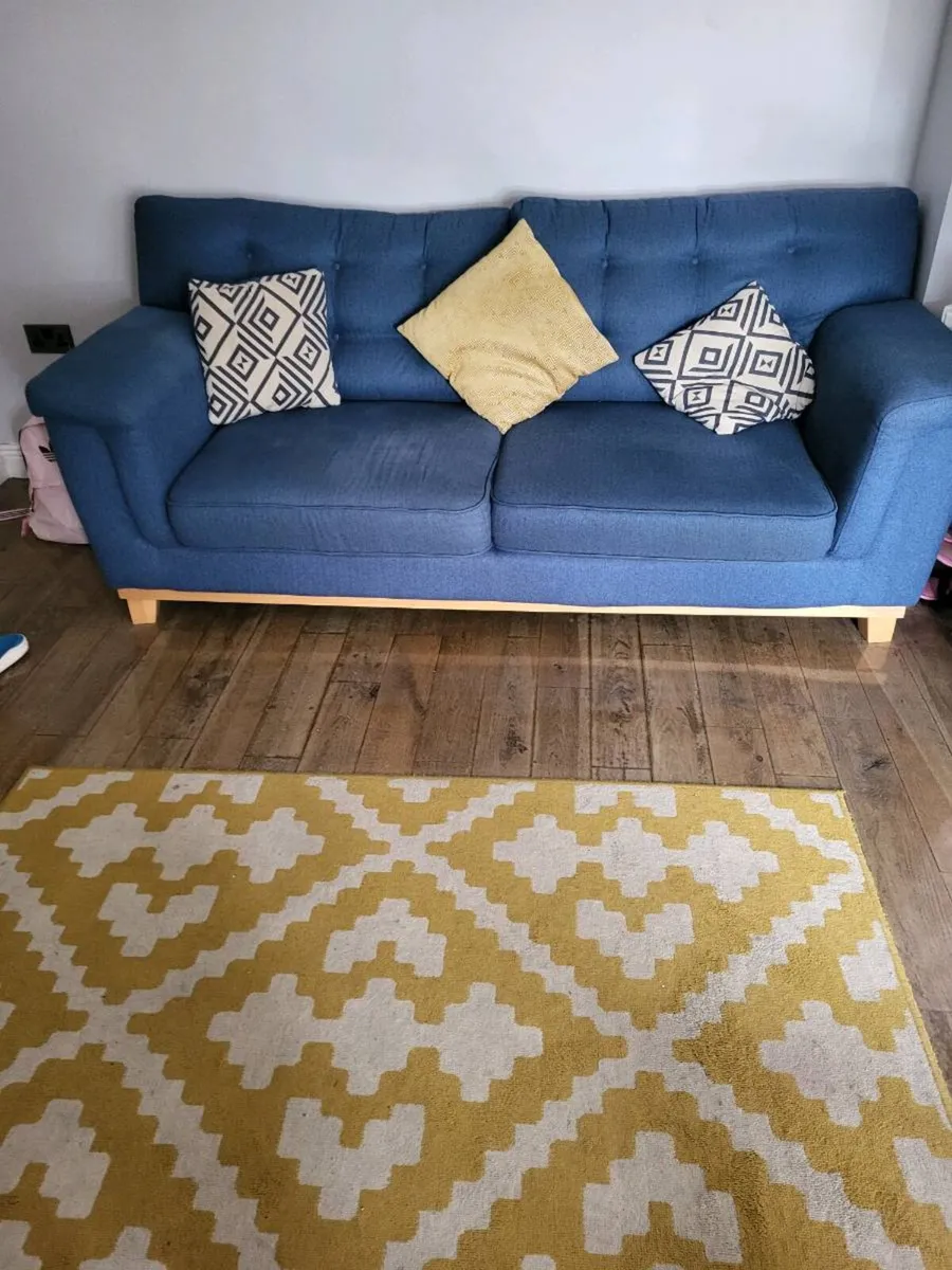 Couch - Image 1