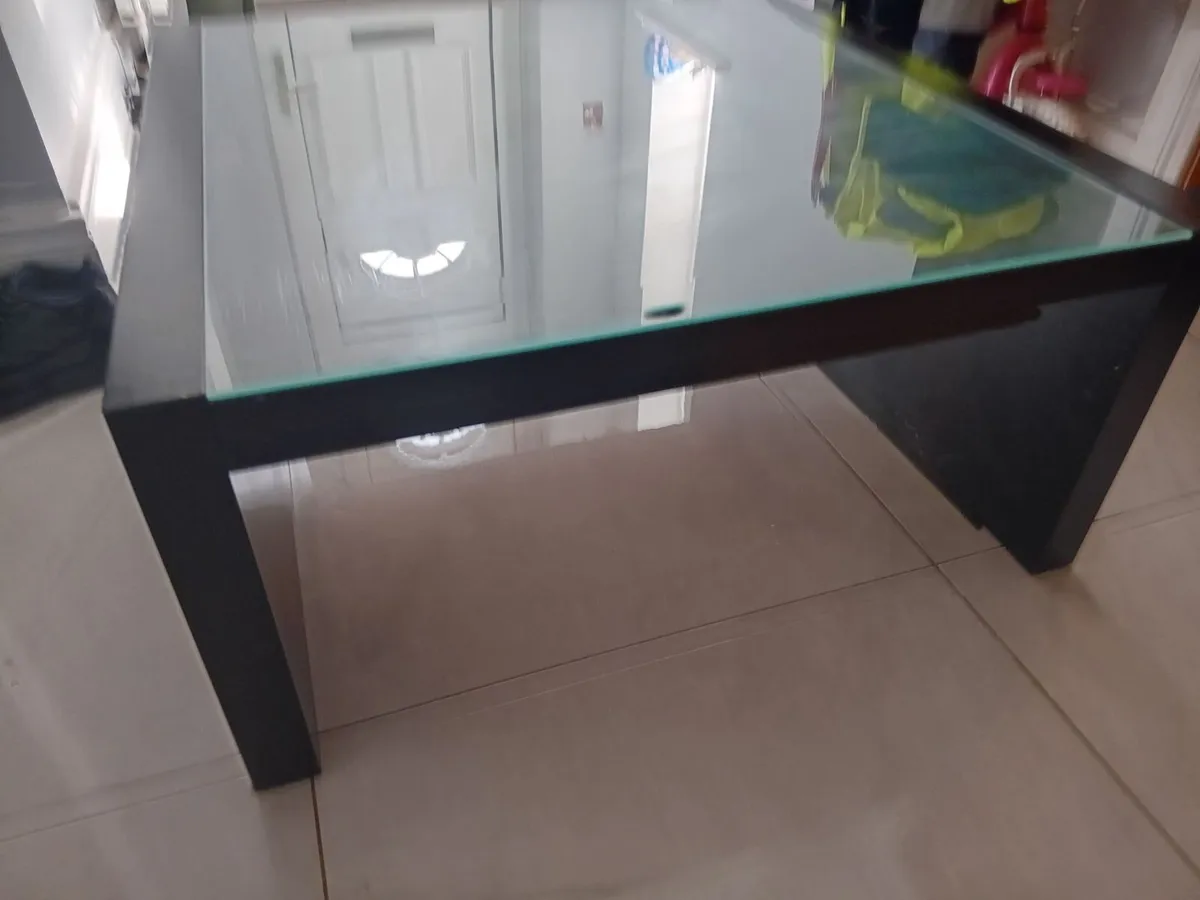 Coffee table free to take - Image 2
