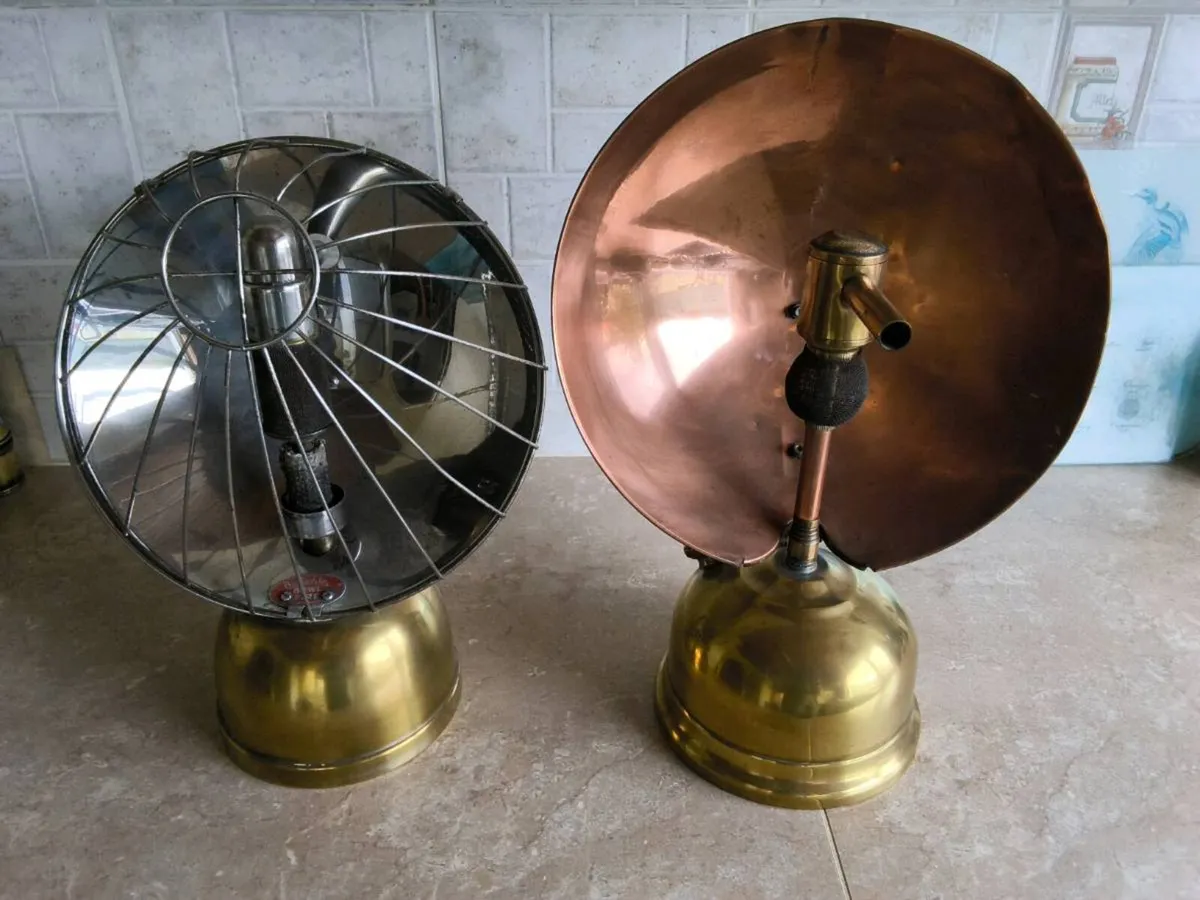 VINTAGE  HEATERS. - Image 1