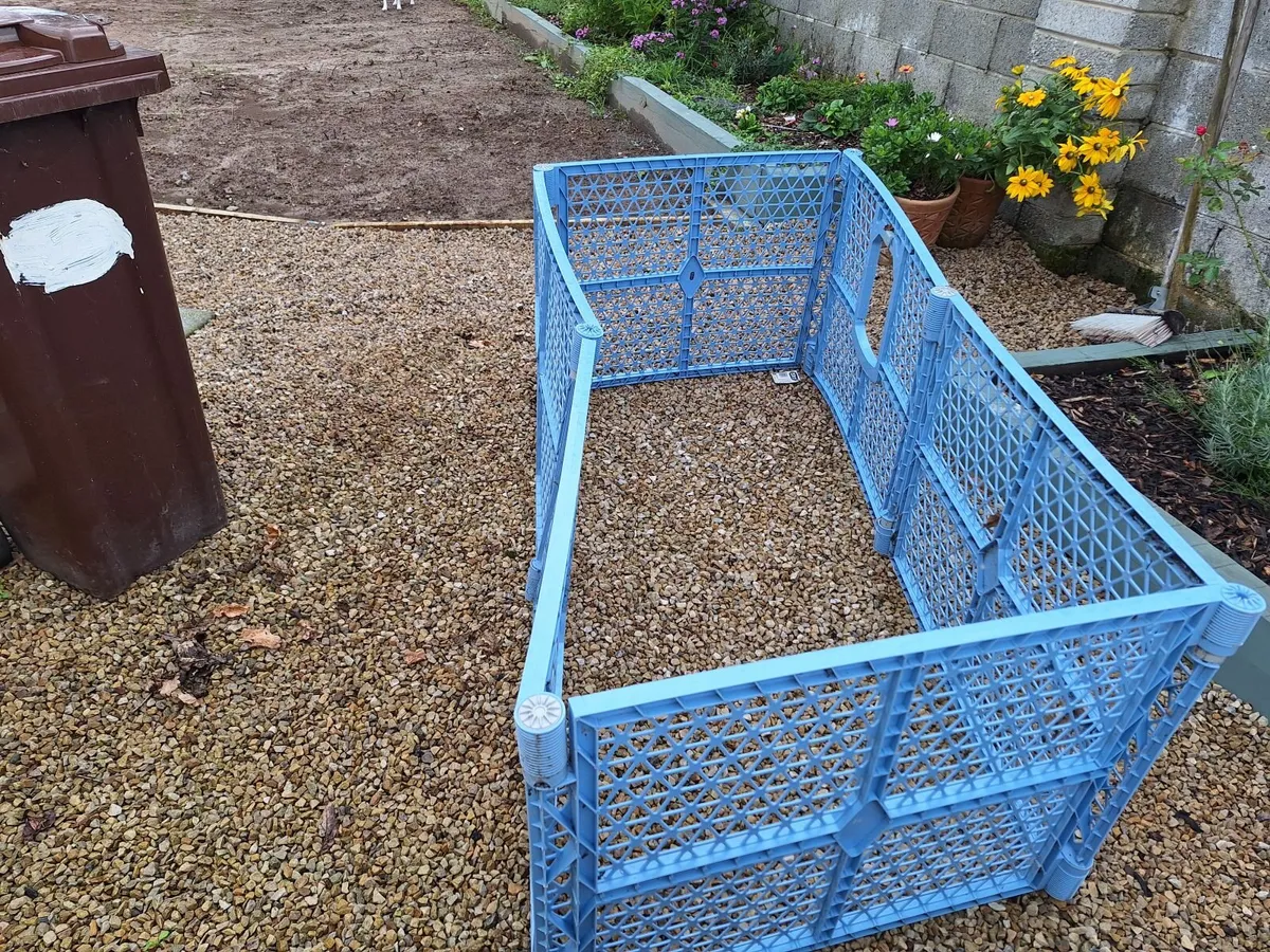 Dog pen - Image 2