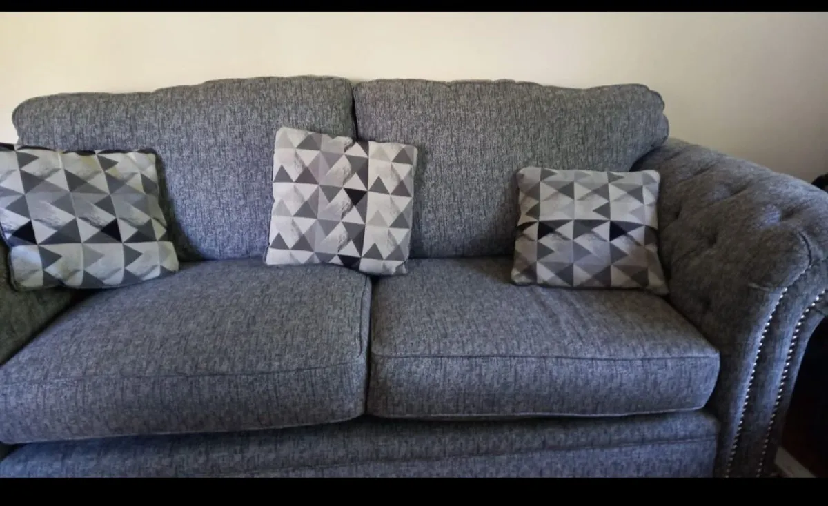3 seater & 2 seater - Image 2