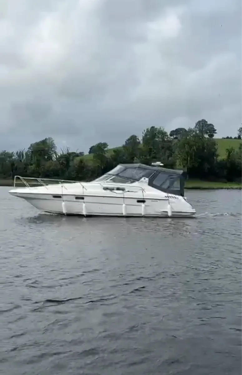 Sealine 360 Ambassador Sports Cruiser - Image 1