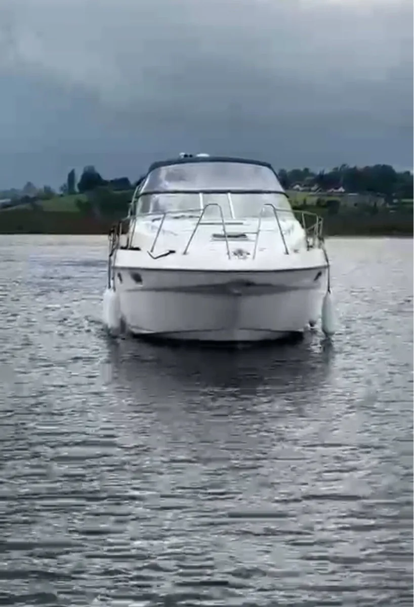 Sealine 360 Ambassador Sports Cruiser - Image 3