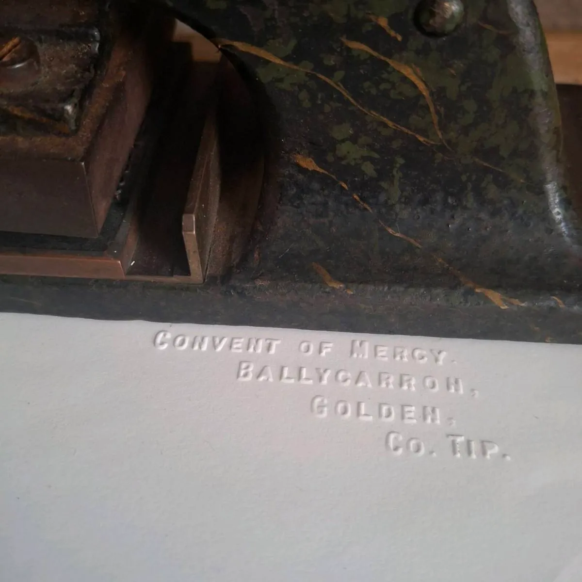 Victorian Cast Iron Desk Embosser Seal - Image 4