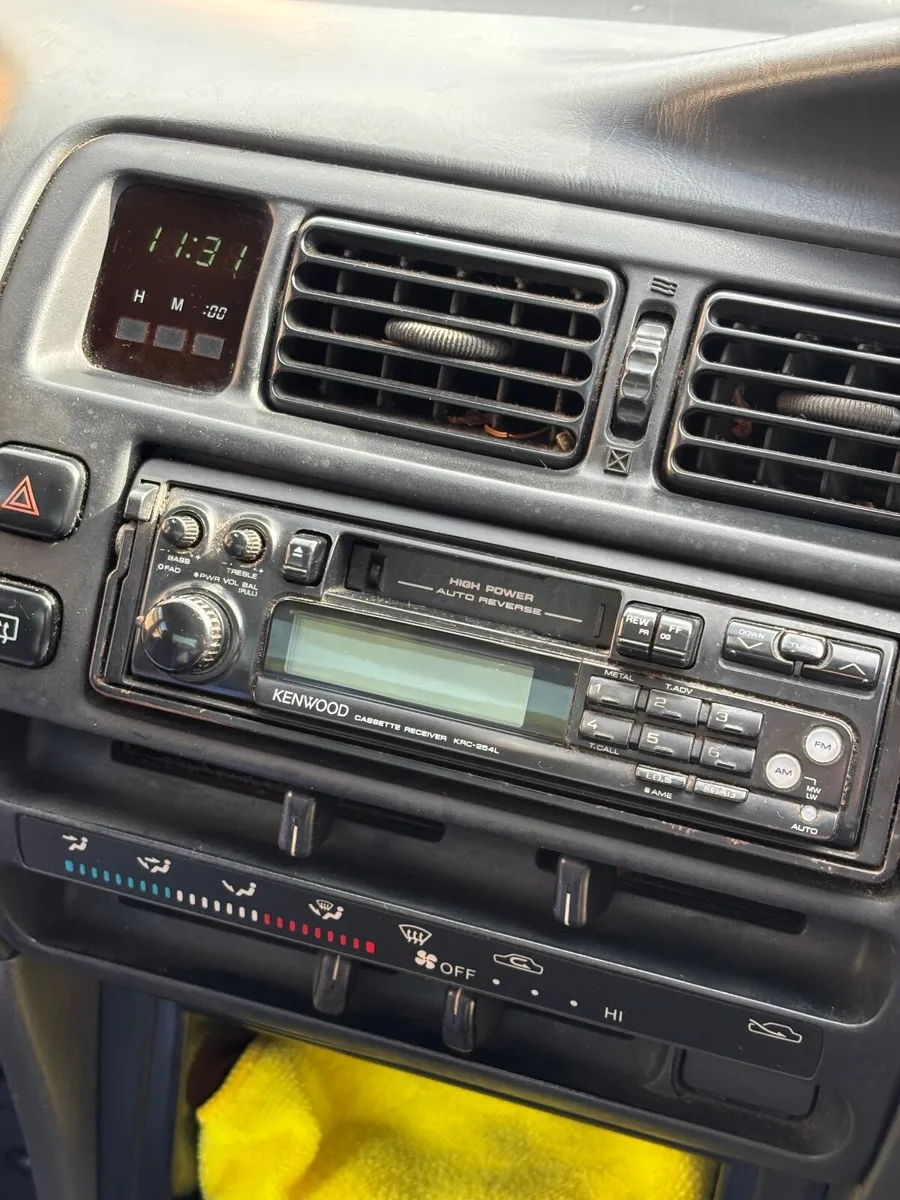 Toyota Corolla 1994 - Image 3