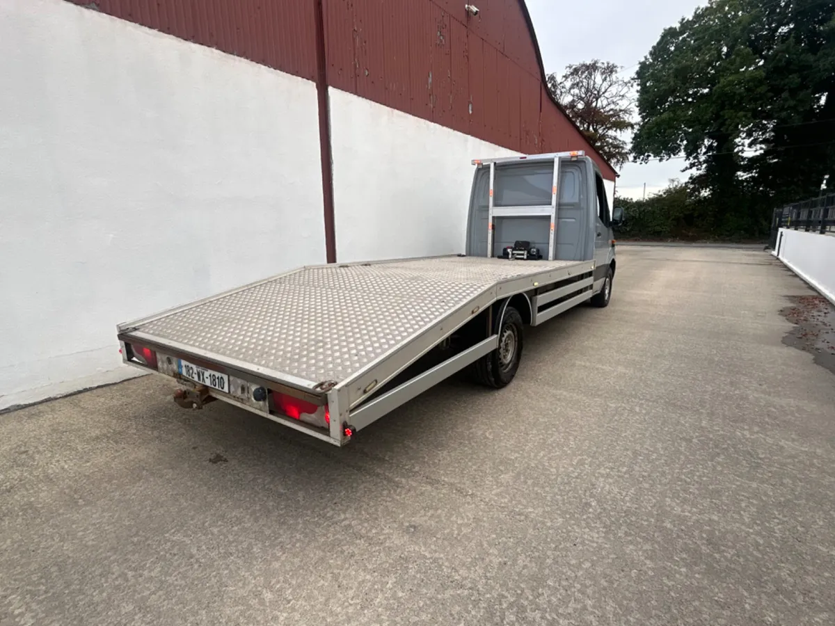 182Mercedes sprinter recovery automatic - Image 2