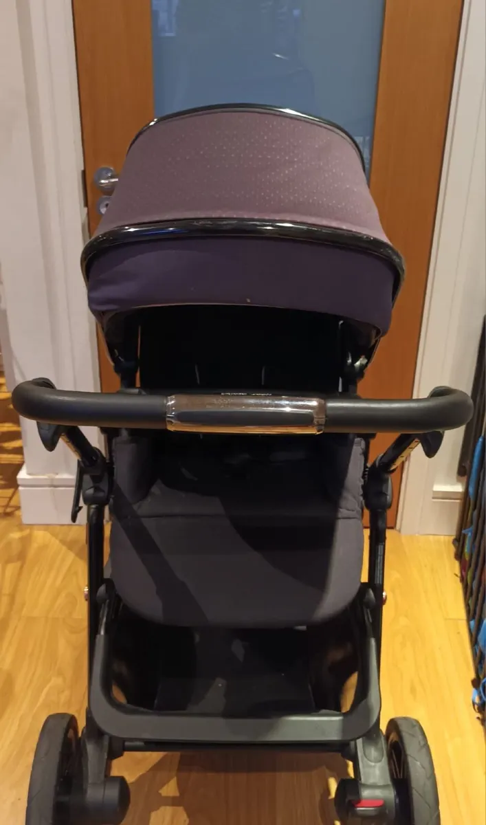 Complete Silvercross Travel System - Image 4