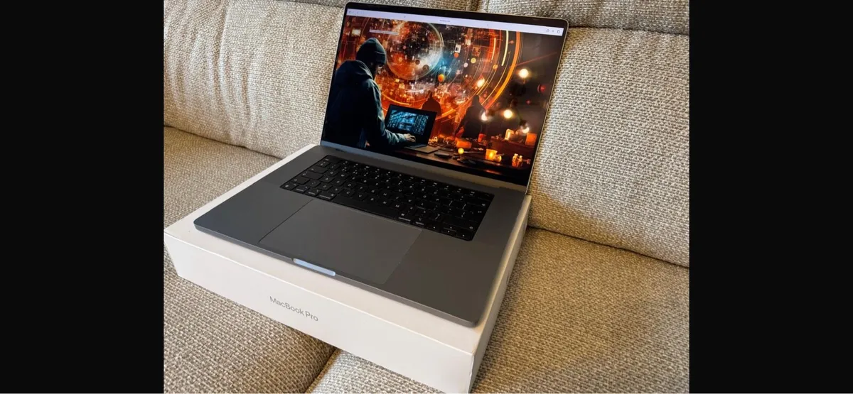 MacBook Pro M2 16” - Pro Chip - Image 1