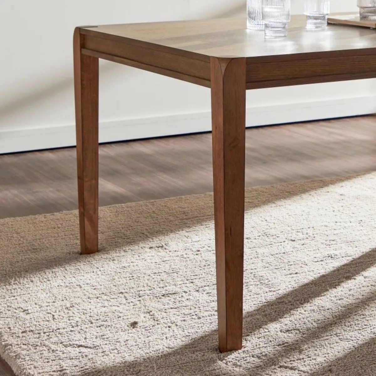 Dinning table - no chairs - Image 1