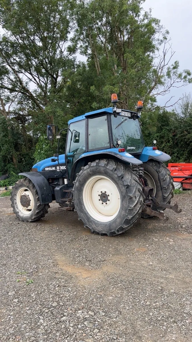 New Holland 8360 - Image 4