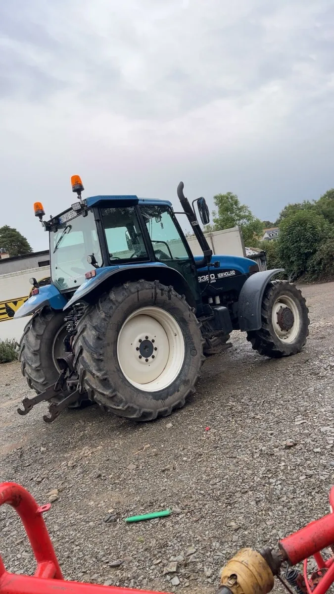 New Holland 8360 - Image 3