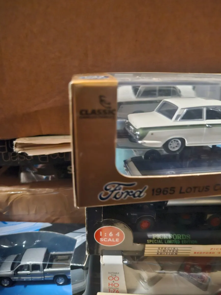 Corgi Ford Lotus Cortina - Image 3