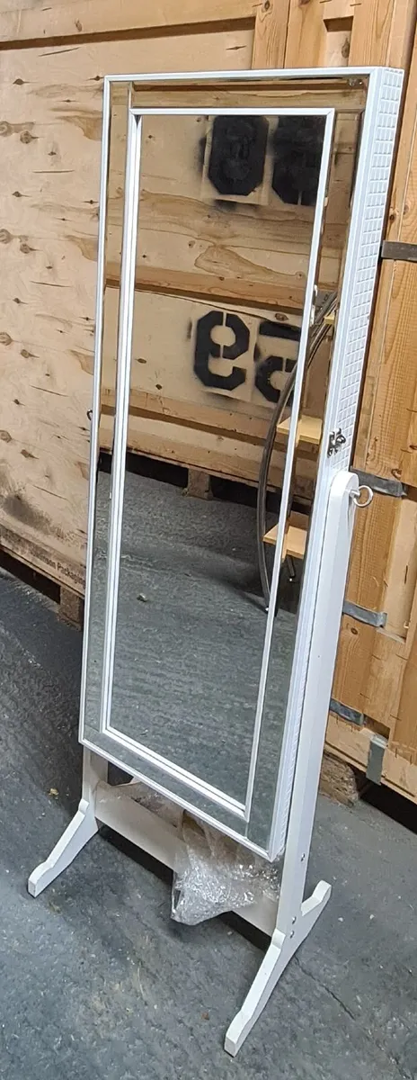 Elegant Free-Standing Jewellery Cabinet - Image 1