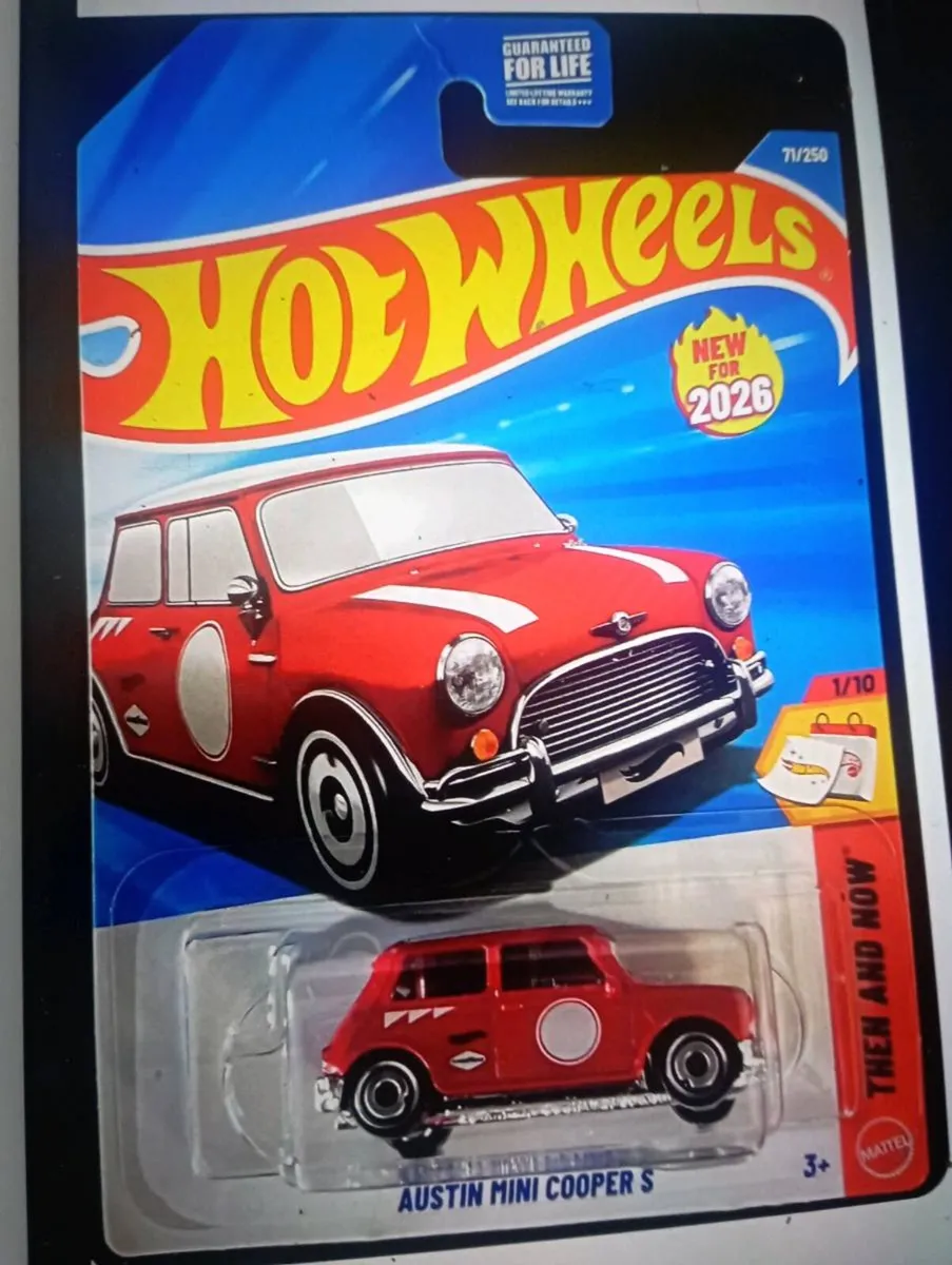 2026 HOT WHEELS THEN AND NOW AUSTIN MINI COOPER S - Image 2