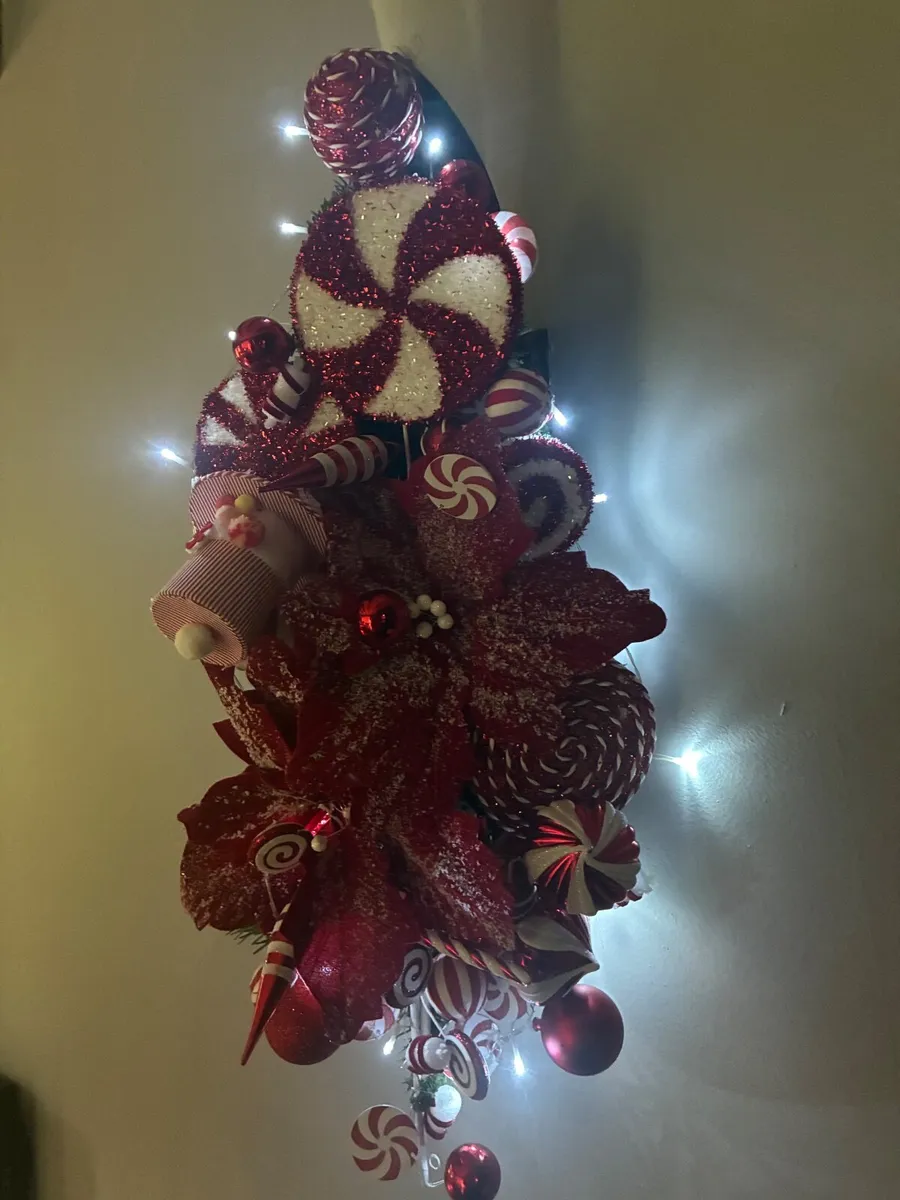 Christmas candy cane swags - Image 3