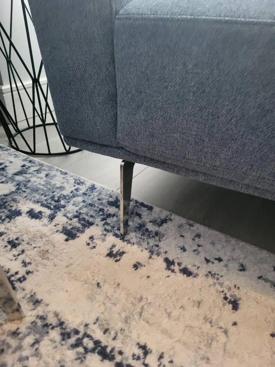 Armchair - Image 3