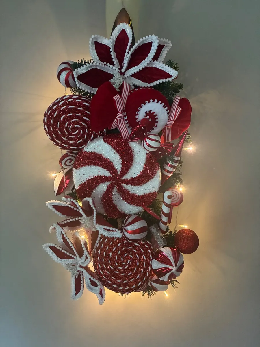 Christmas candy cane swag - Image 3