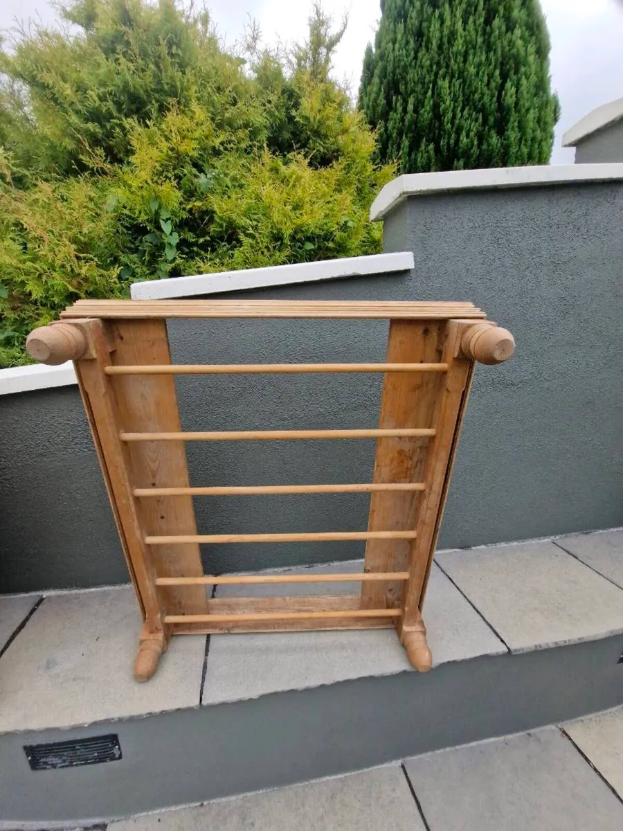 Pine furniture- various pieces - Image 2