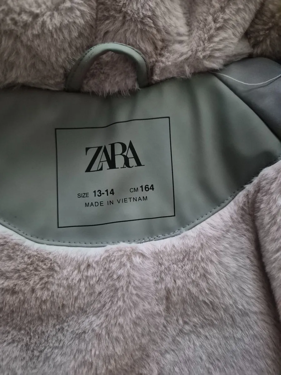 Girls jacket - Image 2