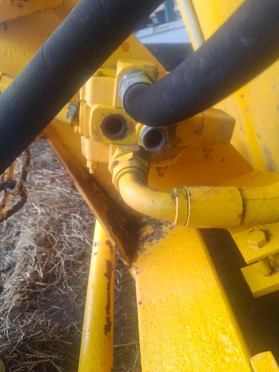 Hydraulic pump - Image 2