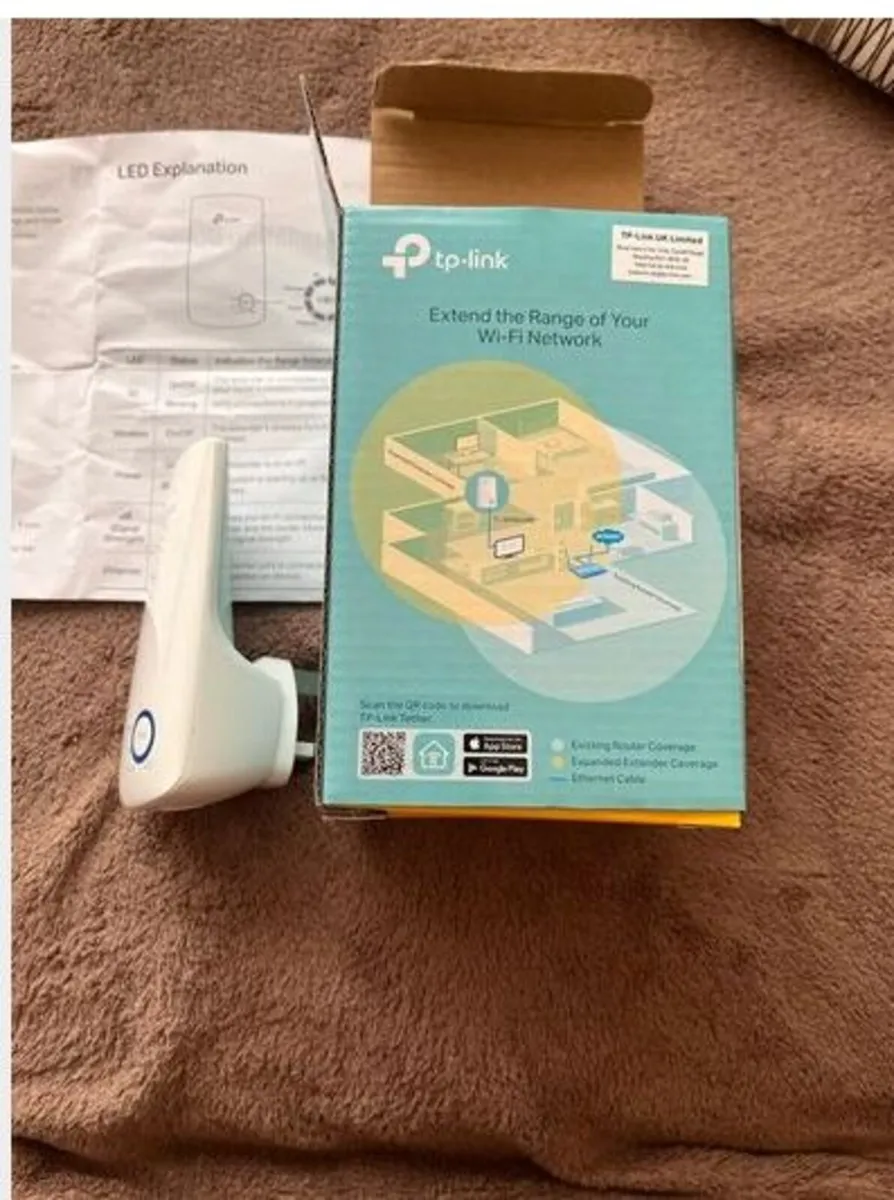 TP-Link Wi-Fi Extender - Image 4