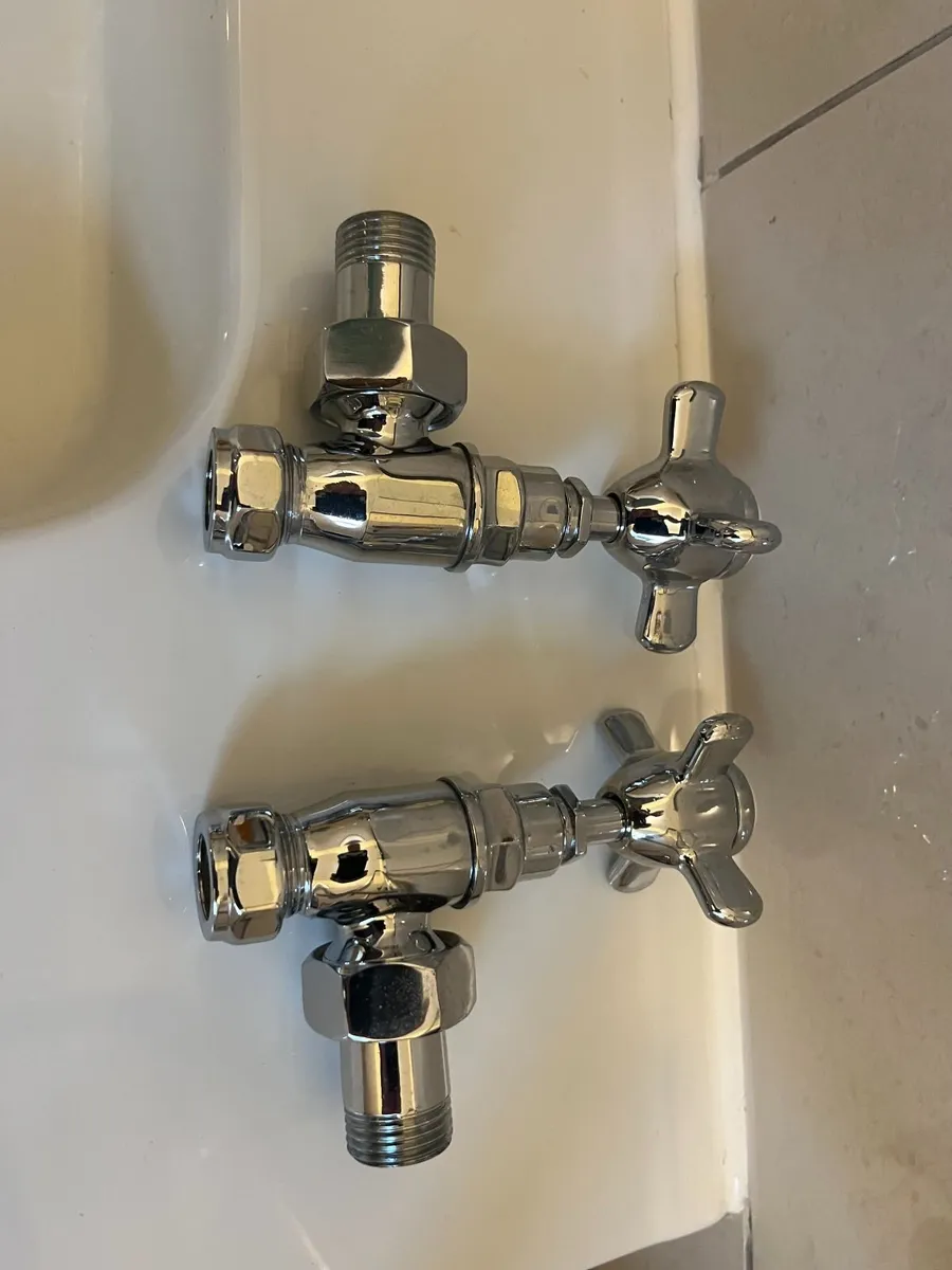 Traditional crosshead valves - Image 3