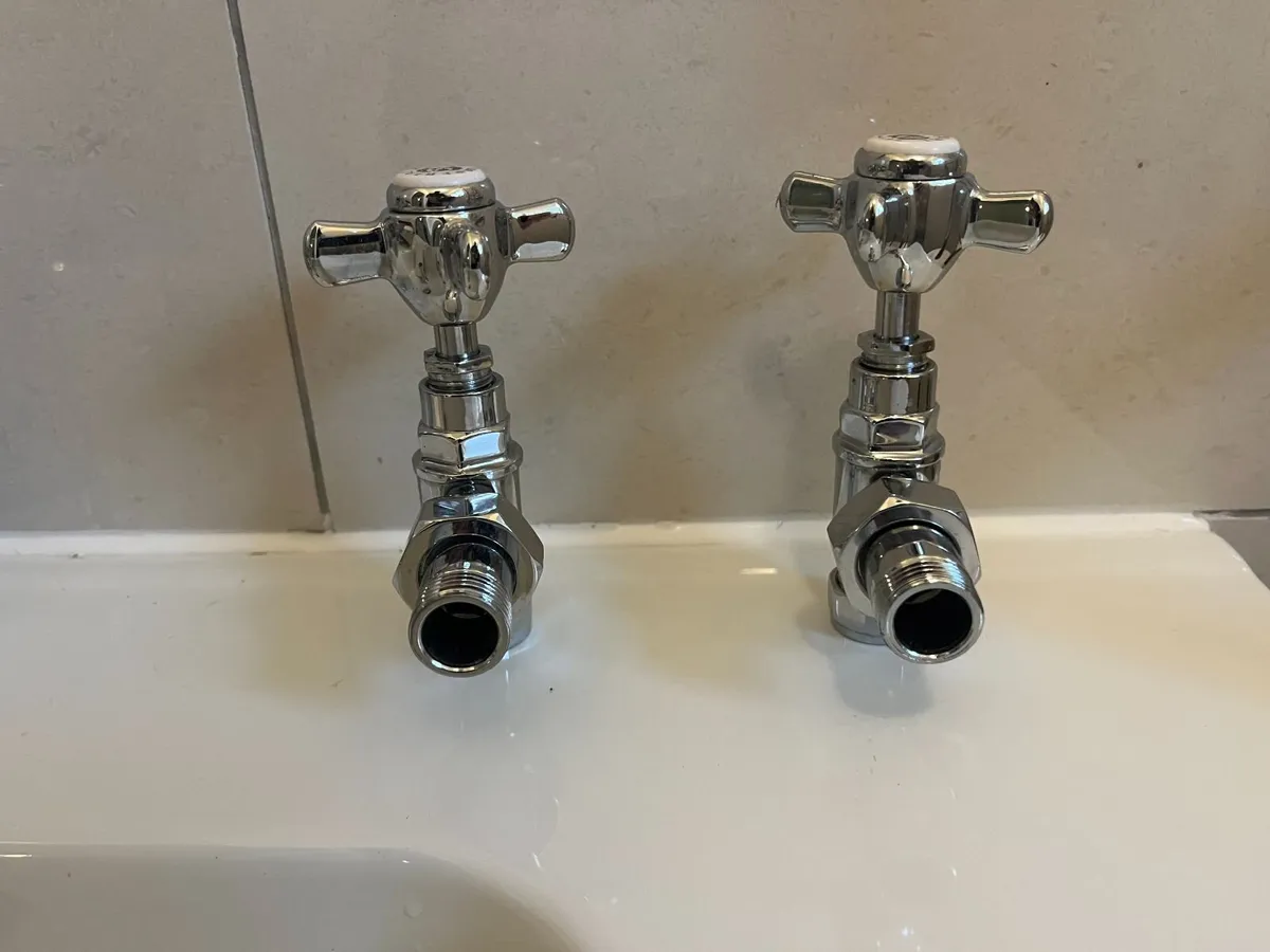 Traditional crosshead valves - Image 4