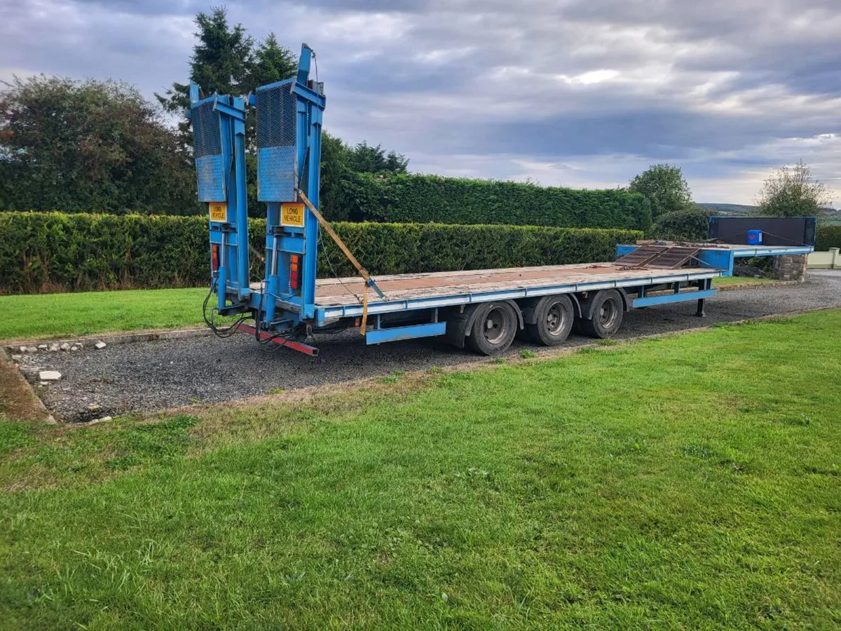 Lowloader - Image 1
