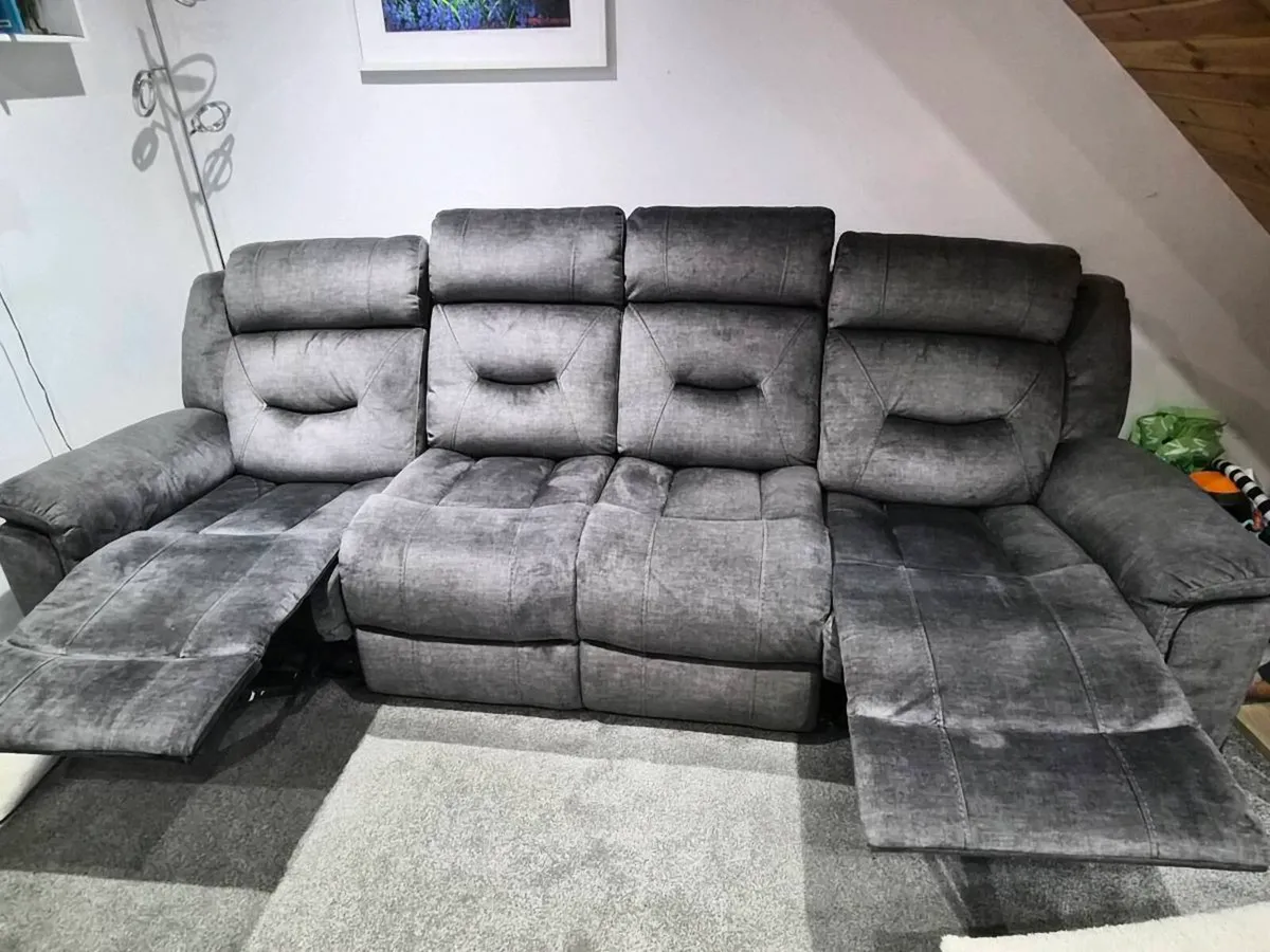Recliner Sofa with corner piece - Image 4